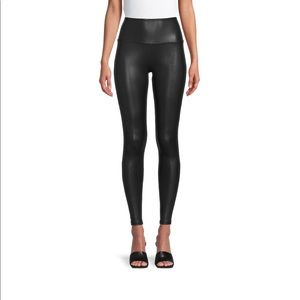 🖤 Time and Tru Faux Leather Legging 🖤